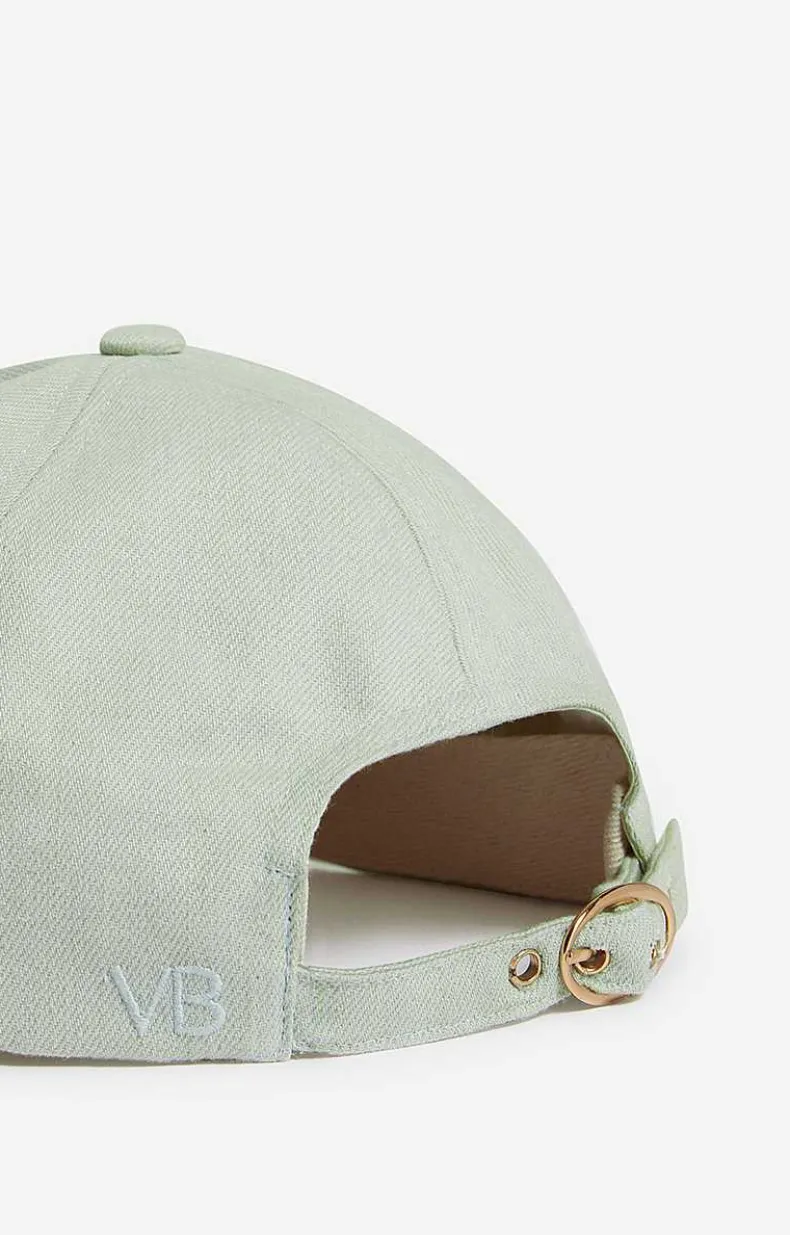 Cap